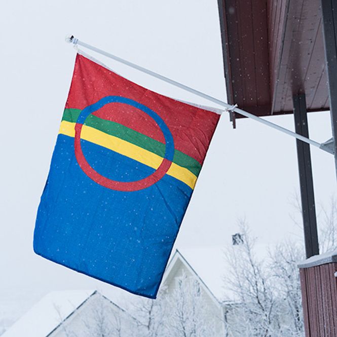 Hovedbilde Sameflagg Balkong